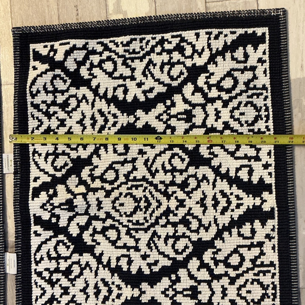 Threshold Navy and White Textured Rug - Picture 3 of 6